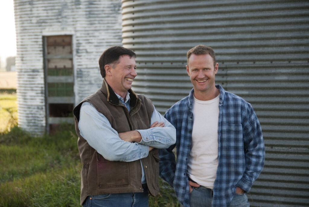 How to Talk to Your Neighbors About Renewable Energy Decisions